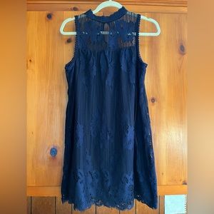 Xhilaration Sleeveless Lace Top | M